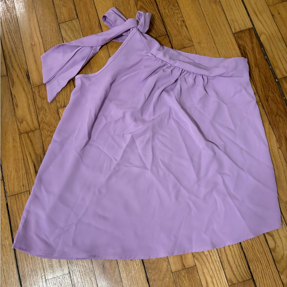 One shoulder top